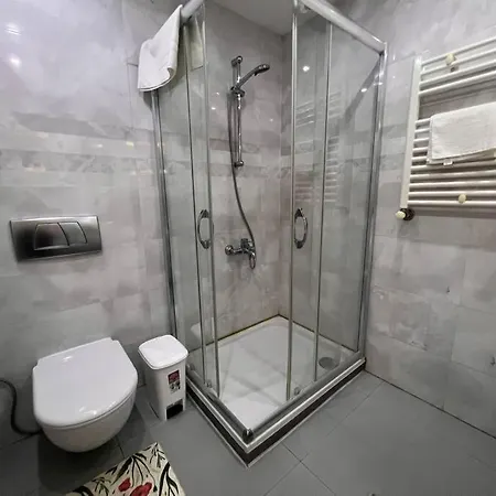 Sea View Apt In Asian Side Perfect Location * Estambul
